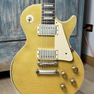 Gibson Les Paul Standard R8 Refinish and Relic