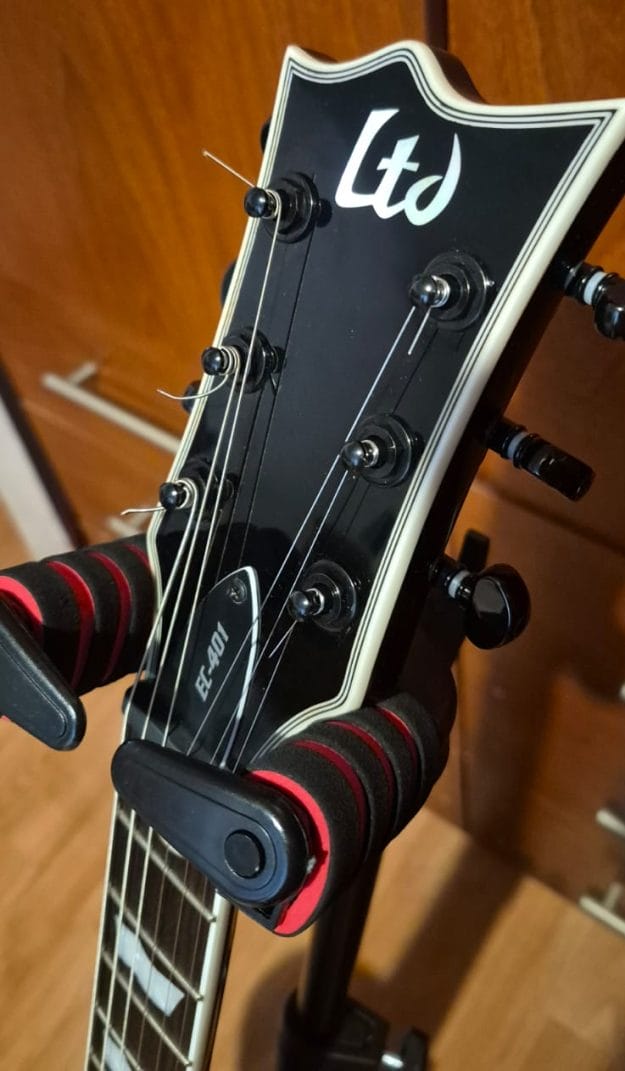 GUITARRA ORIGINAL ELÉCTRICA LTD EC-401 con Cápsulas EMG